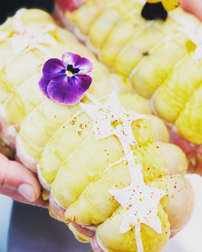 Chapon désossé en rôti, farce noël CRU 6/7