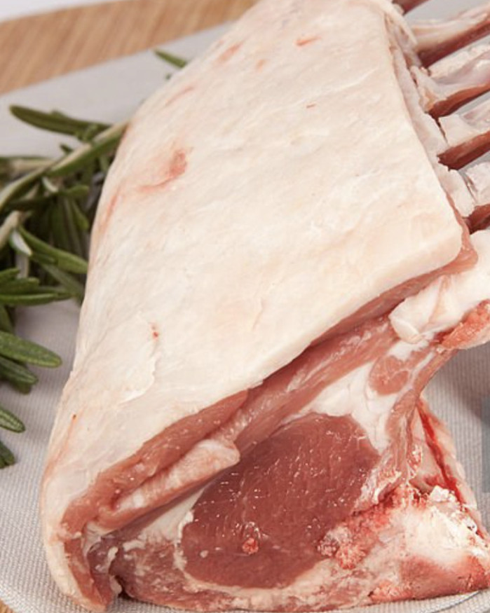 Carré d'Agneau en croûte d'hebres CRU