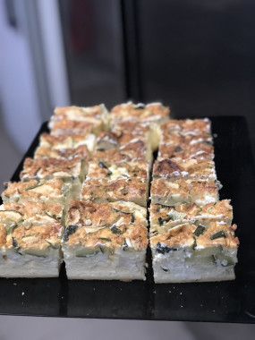 Quiche Chèvre Courgette sur plateau